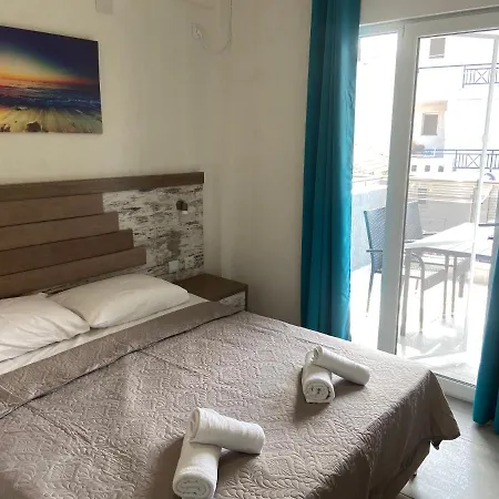 Apartamento Miki Polychrono