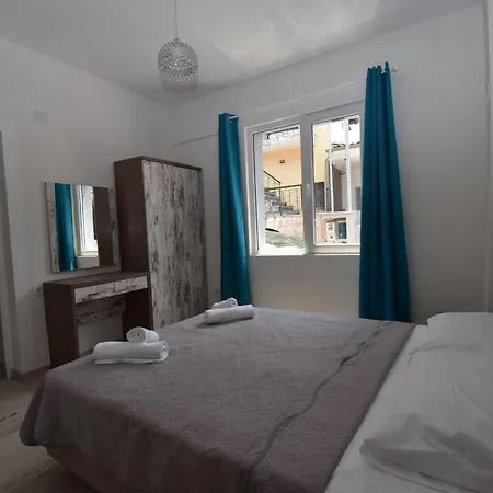 Apartman Miki Políhrono